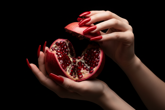 The red nail theory psychology why red nails attract love - TsukiNails