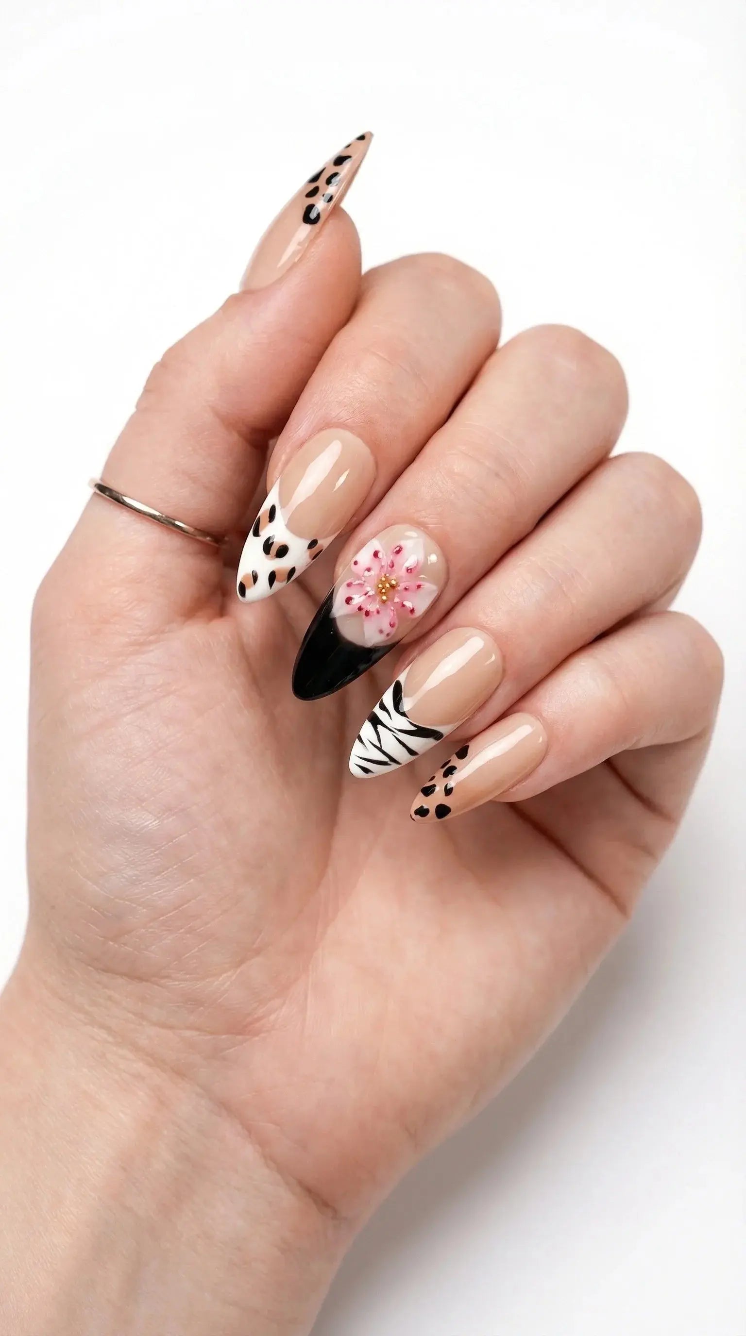 Jungle Cherry Tsuki Nails